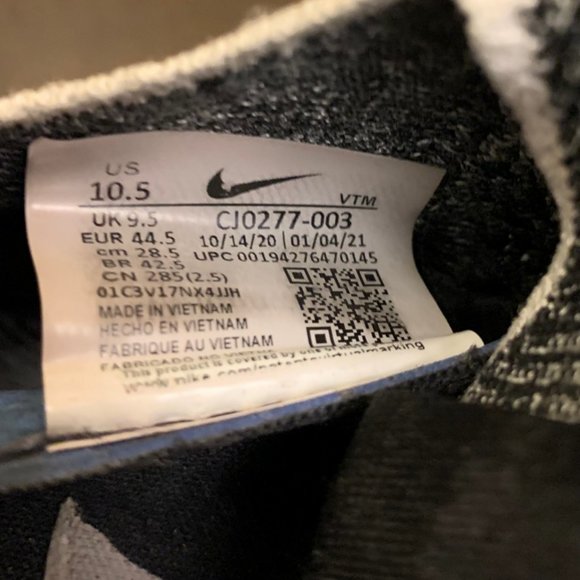 Nike React Phantom Run Flyknit 2 Black Slip On Running CJ0277-003 Mens Size 10.5 - Picture 8 of 8